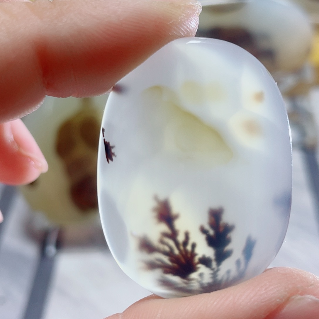 玛瑙/玉髓颈饰合金