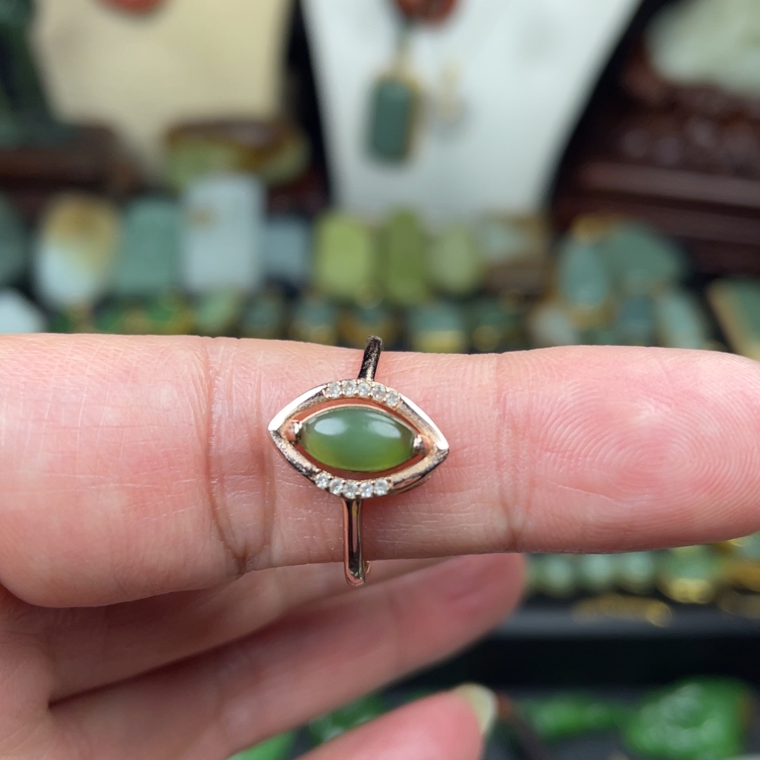 和田玉银S925镶嵌戒指