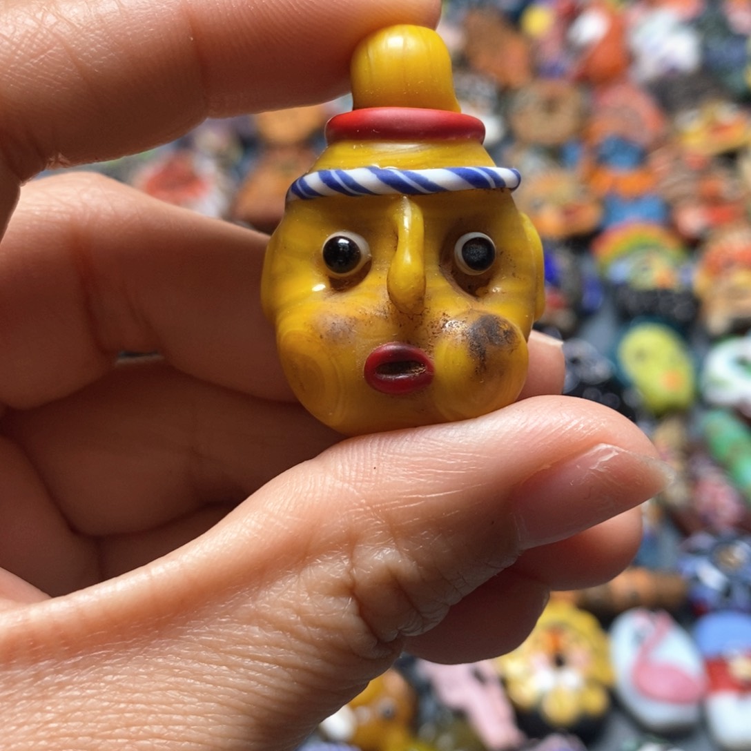 琉璃颈饰印度尼西亚嘟嘟脸