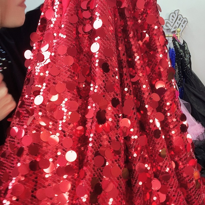 交谊舞和民族音乐会以及