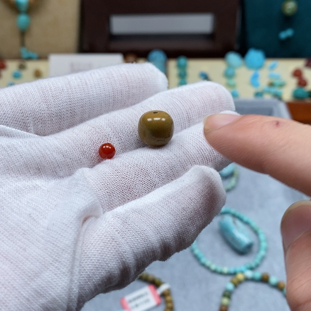 未镶嵌配饰南红玛瑙