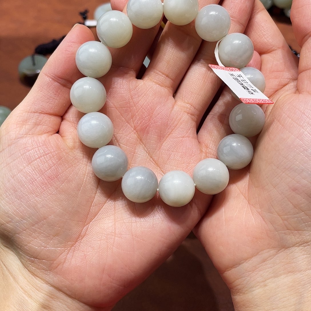 竹***风和田玉未镶嵌手链