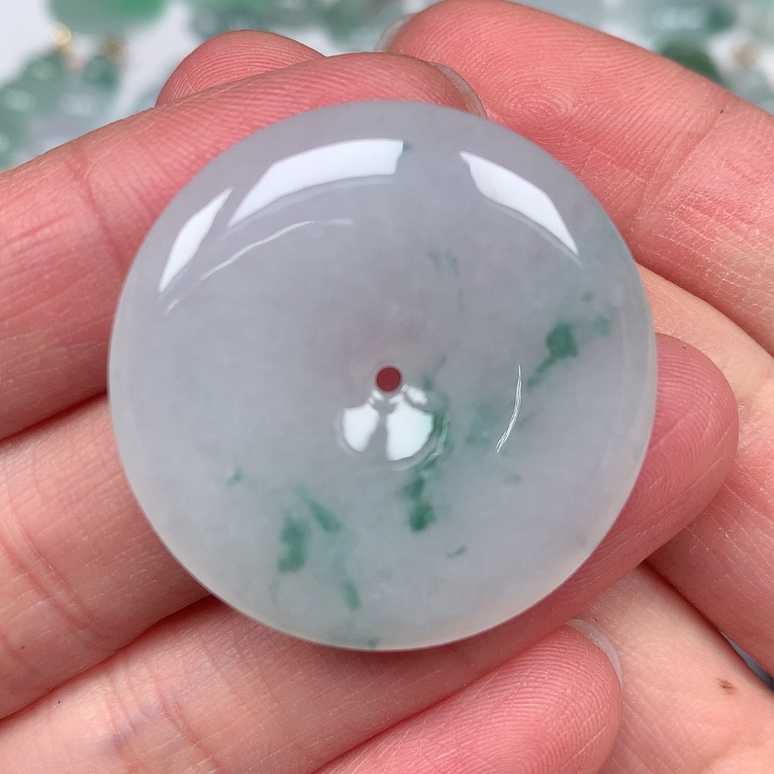 翡翠颈饰未镶嵌平安扣吊坠