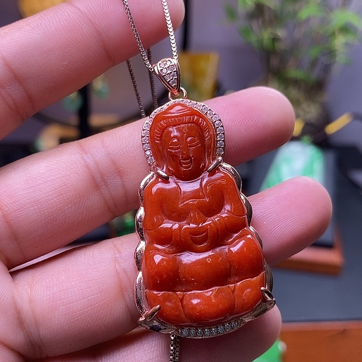 翡翠未镶嵌吊坠(赠链)