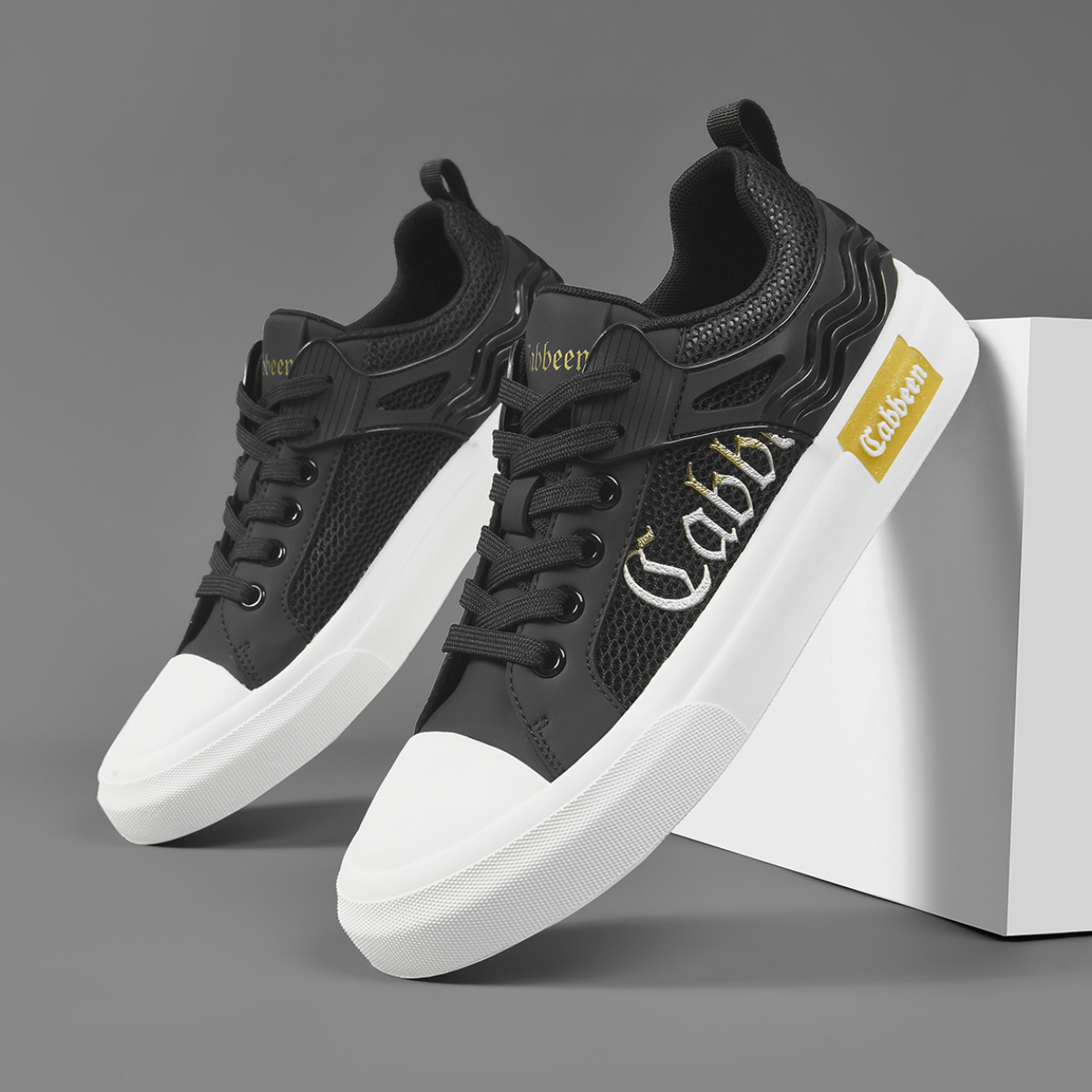 Cabbeen/卡宾夏季时尚潮流透气运动鞋新款男士轻便网面休闲飞织鞋