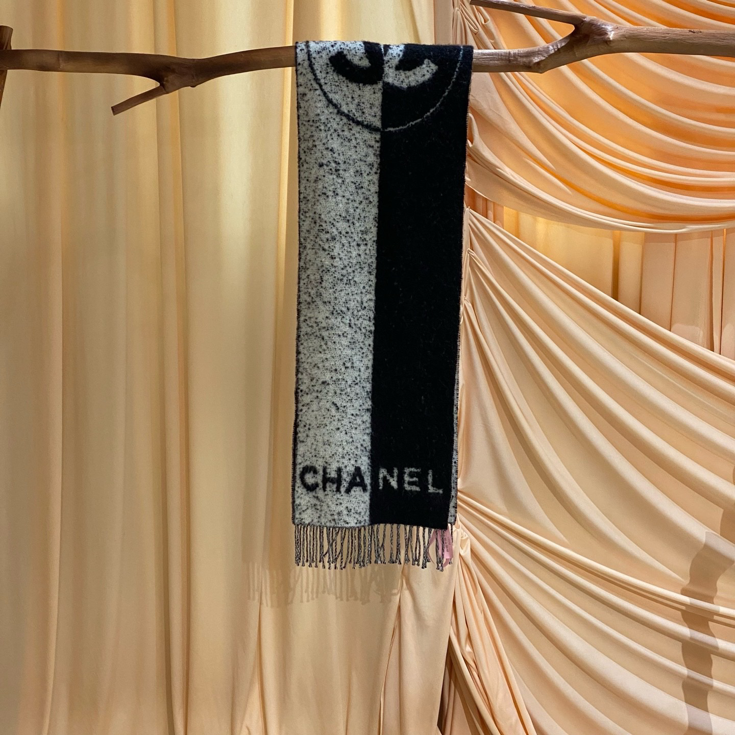 99新 Chanel/香奈儿 24k新款logo双面羊绒围巾/198×33cm/35007
