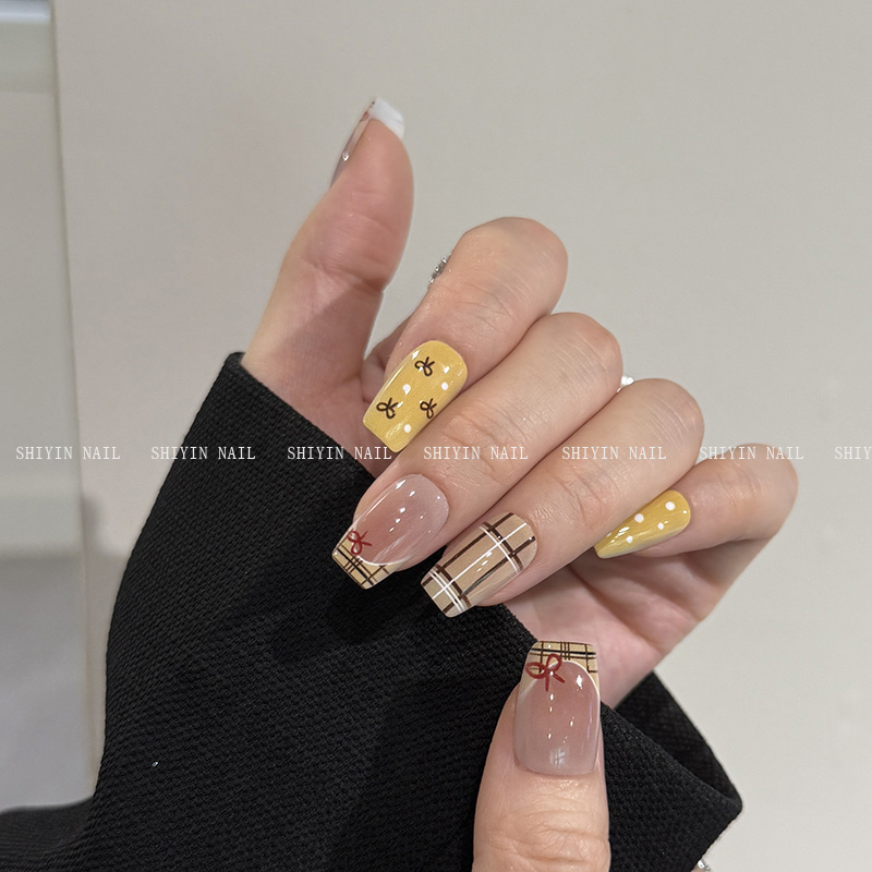 CPY-101 学院风格纹鹅黄色美甲显白棕色穿戴甲中方可拆卸成品甲片