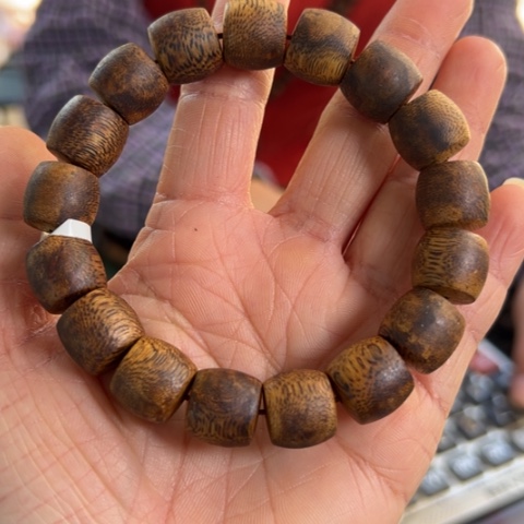 沉香手串白棋13克卡1.2多样性发1条