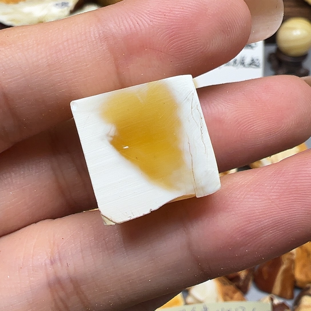 就***k未镶嵌定制琥珀蜜蜡