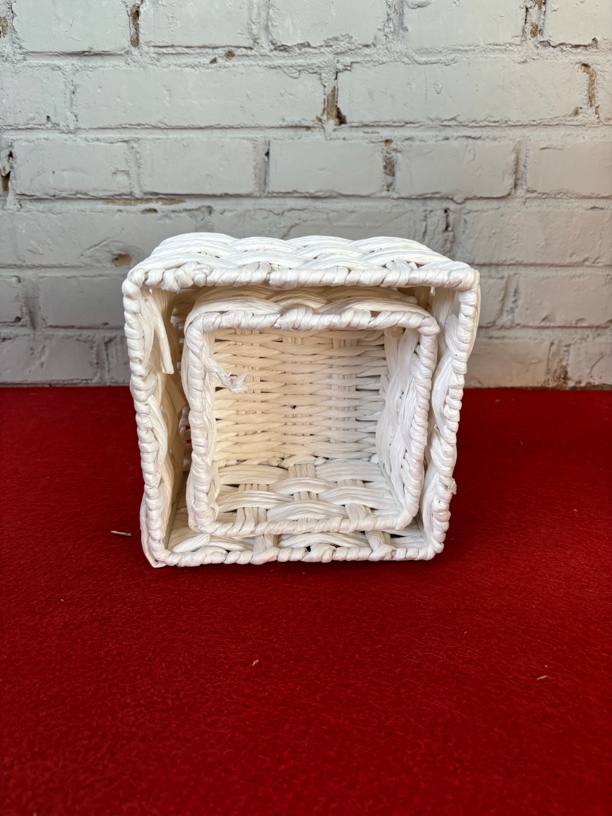 手工编织收纳筐一套二