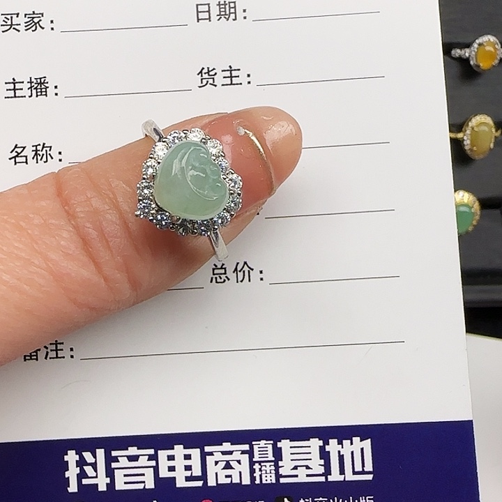 翡翠戒指银S925镶嵌缅甸a货翡翠戒指s925银镶