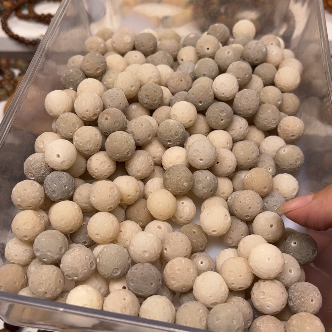 白玉菩提吊坠星球36颗