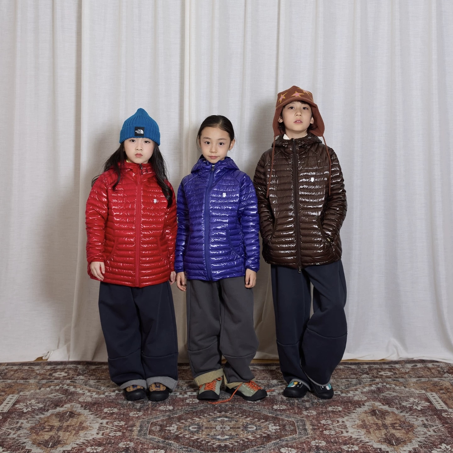 95木拉鸭绒定制反光印10D高密三防抗静电轻量连帽排骨儿童羽绒服