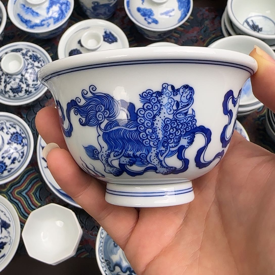 云**轻全手绘景德镇陶瓷艺术