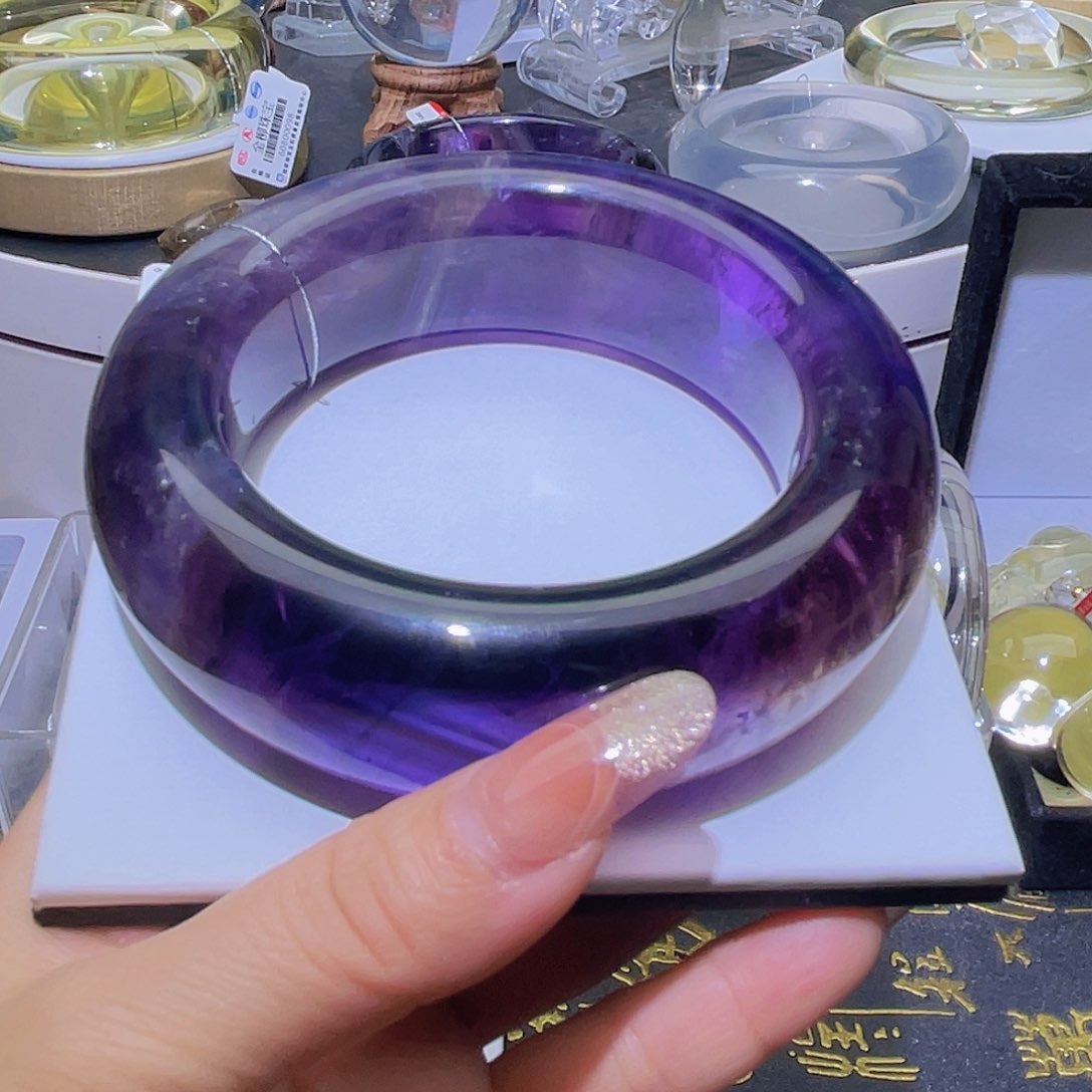 水晶手镯未镶嵌快**在天然紫水晶福利款64圈