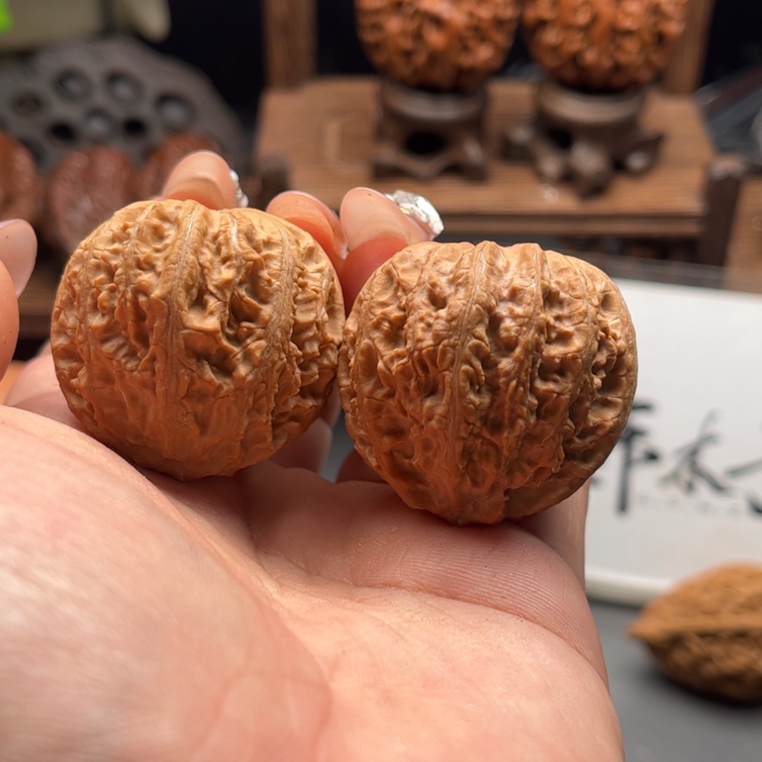 文玩核桃把件关东木子家楸大胖57