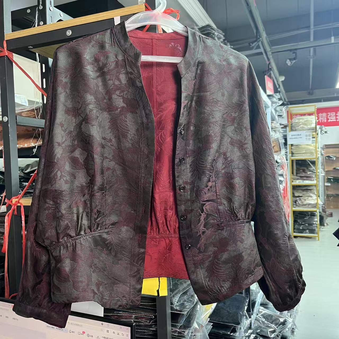 LL 2025夏季新款红色束腰短外套女时尚上衣 2386-9