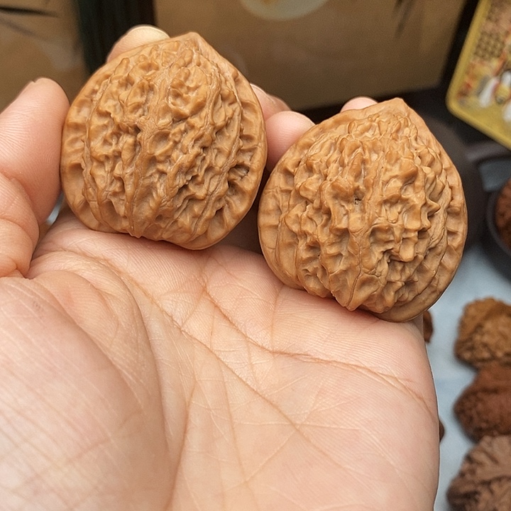 吊坠文玩核桃40金牛