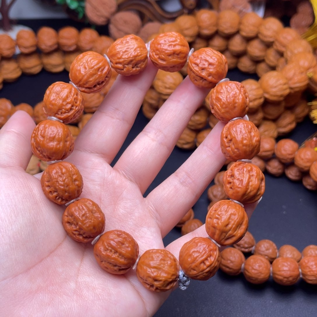 文玩核桃手串油皮蛤蟆手串