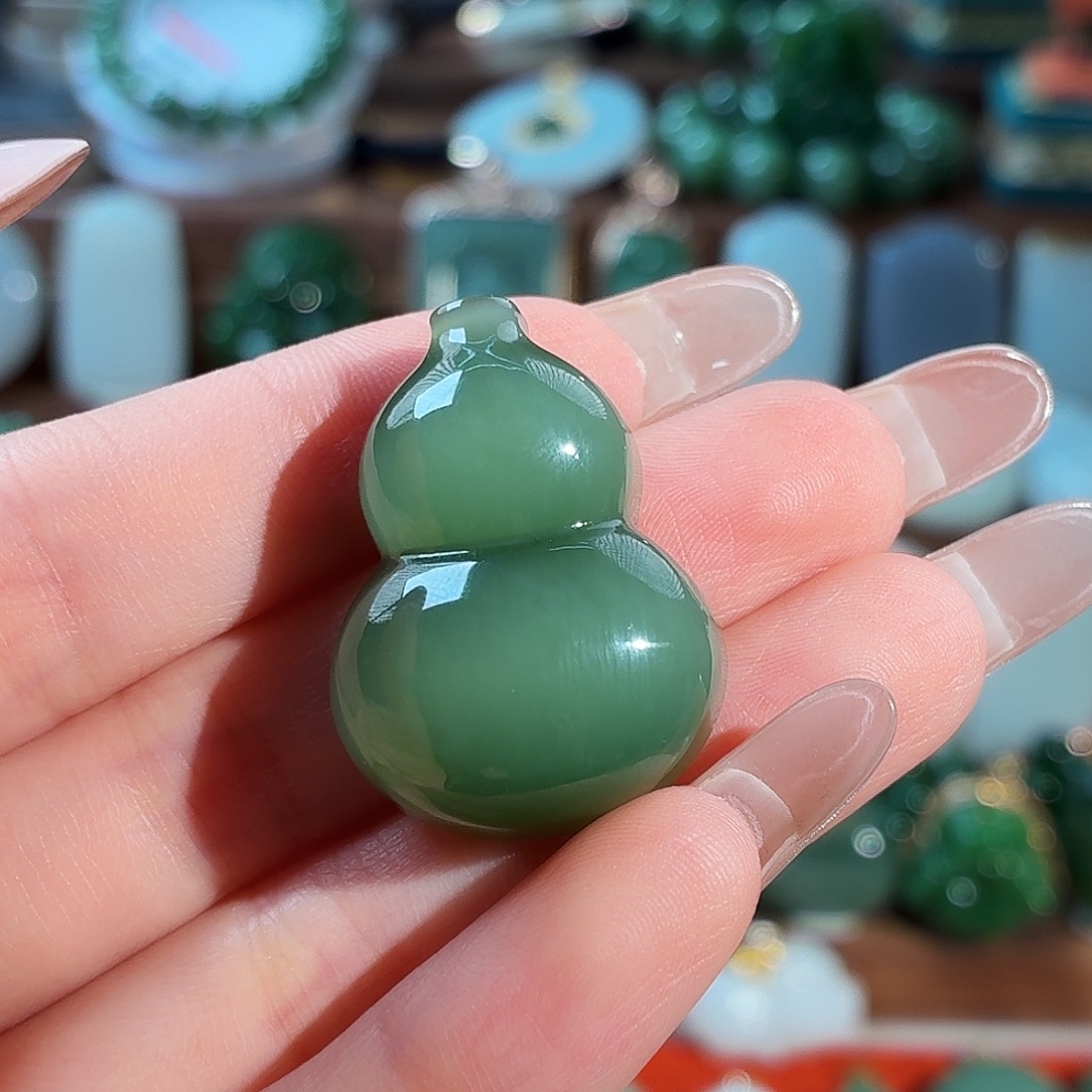 和田玉未镶嵌颈饰T