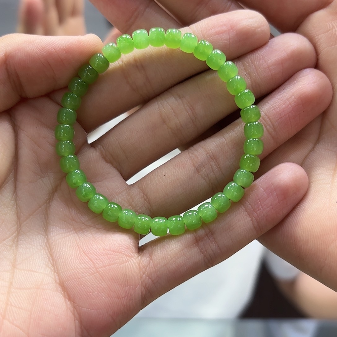 和田玉未镶嵌珠宝半成品