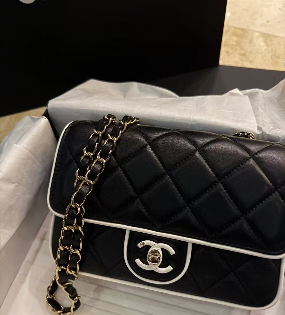 99新 Chanel/香奈儿 25P/斜挎包/成色以直播间为准