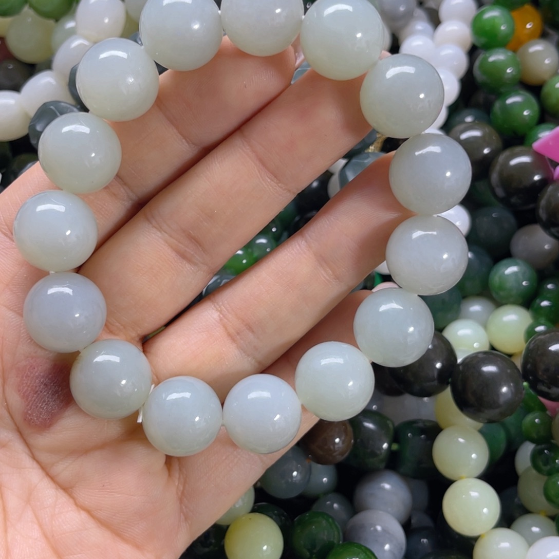 未镶嵌手串和田玉