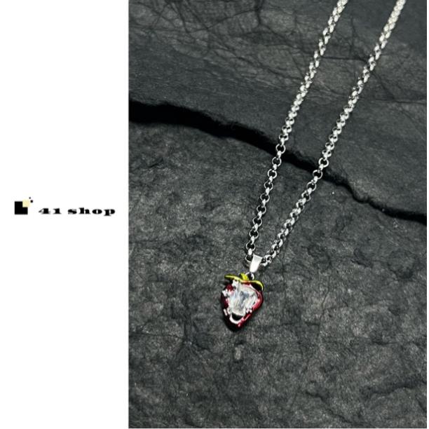 铜合金项链 A470 锆石小草莓项链