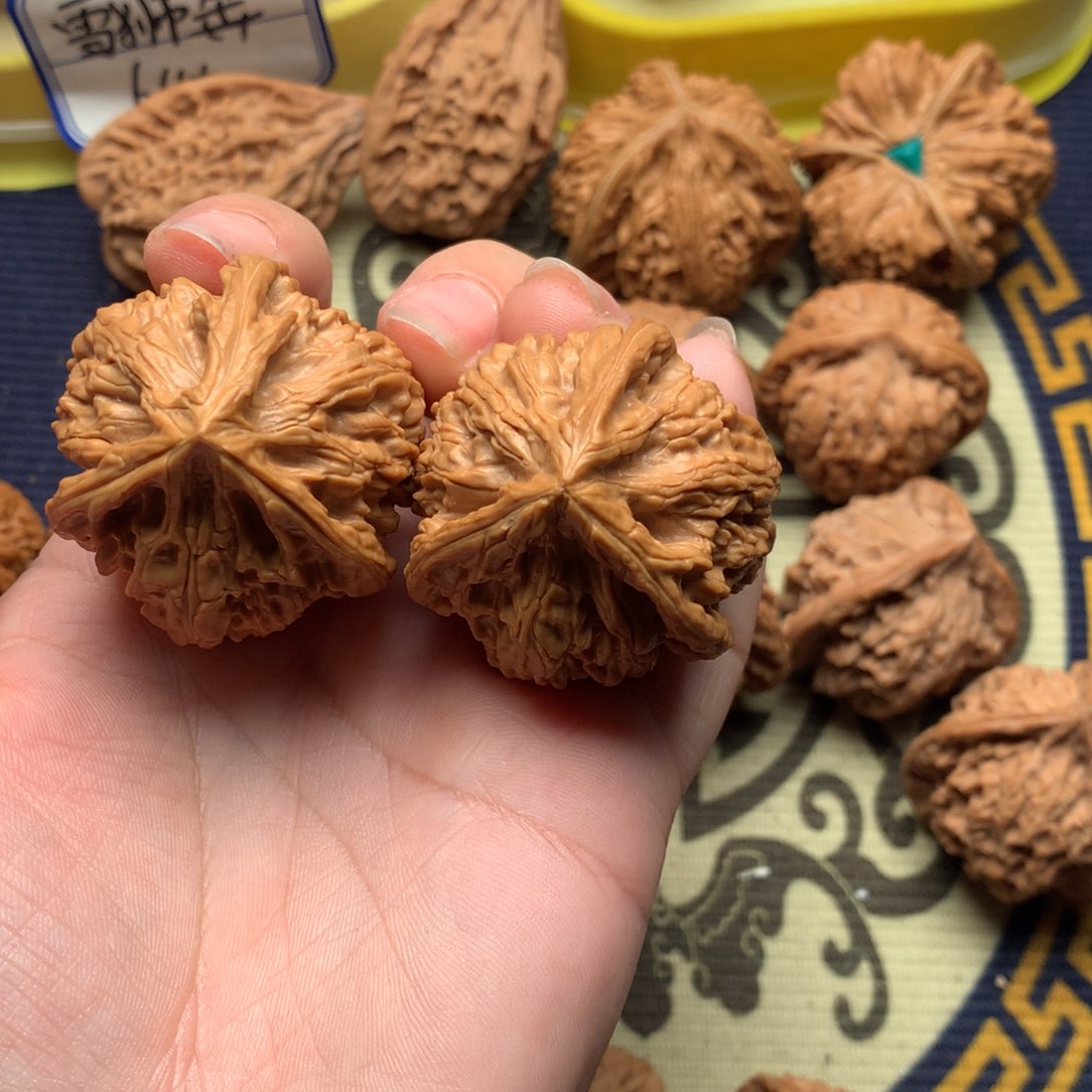 文玩核桃吊坠天**乐文山