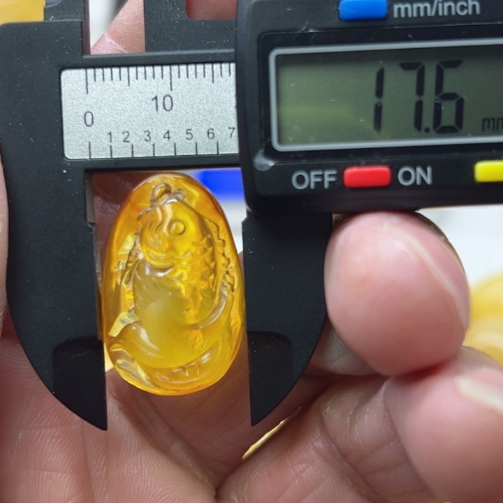 琥珀（矿物珀）裸石未镶嵌