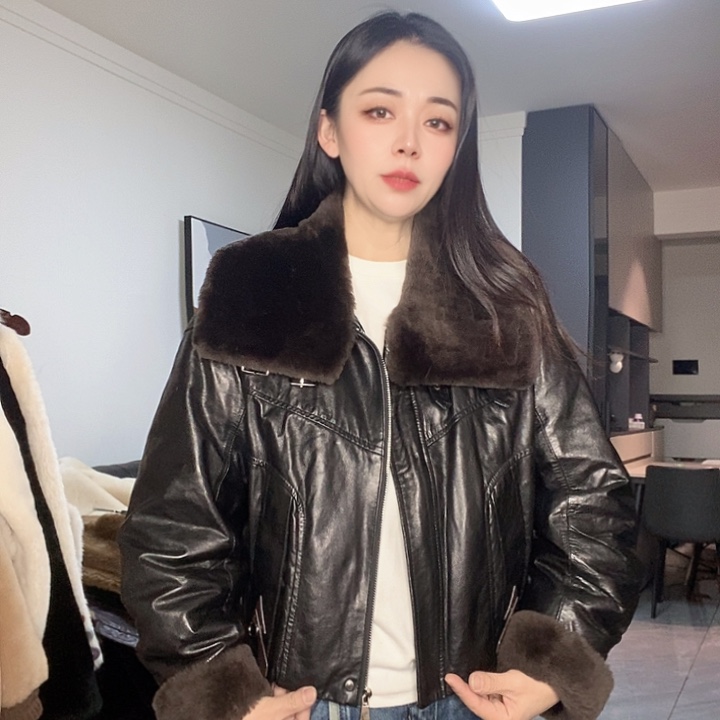 绵羊皮油蜡鹅绒皮毛一体领M120、L130斤内拍下备注尺码