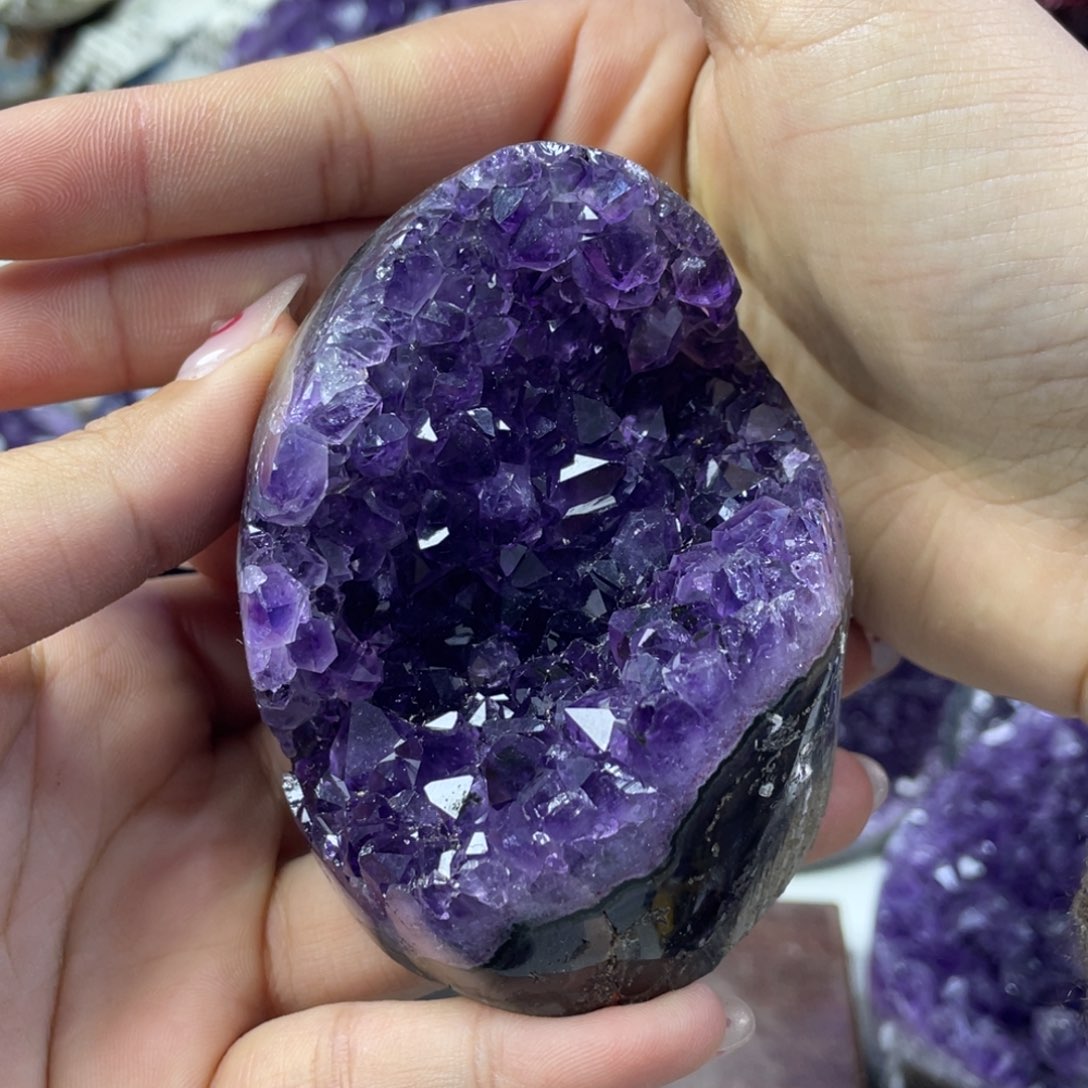 紫晶大型摆件（非配饰）未镶嵌