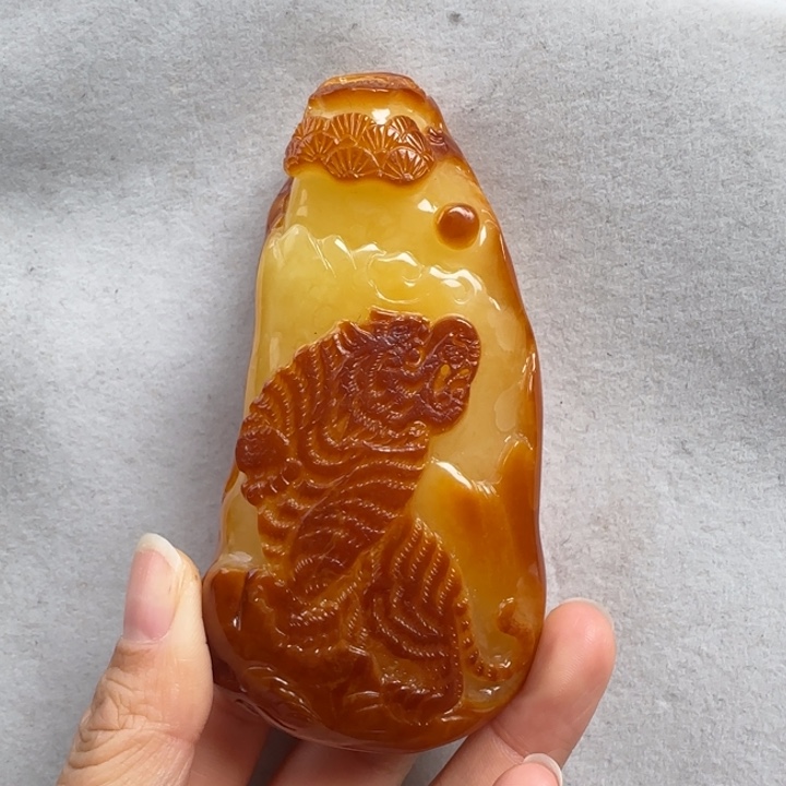 蜜蜡珠宝奇石未镶嵌