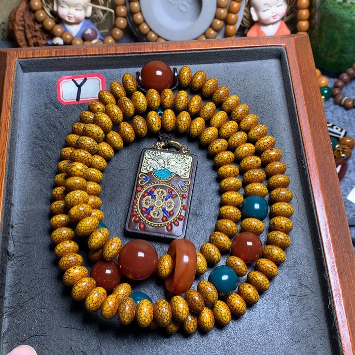 星月菩提吊坠菩提