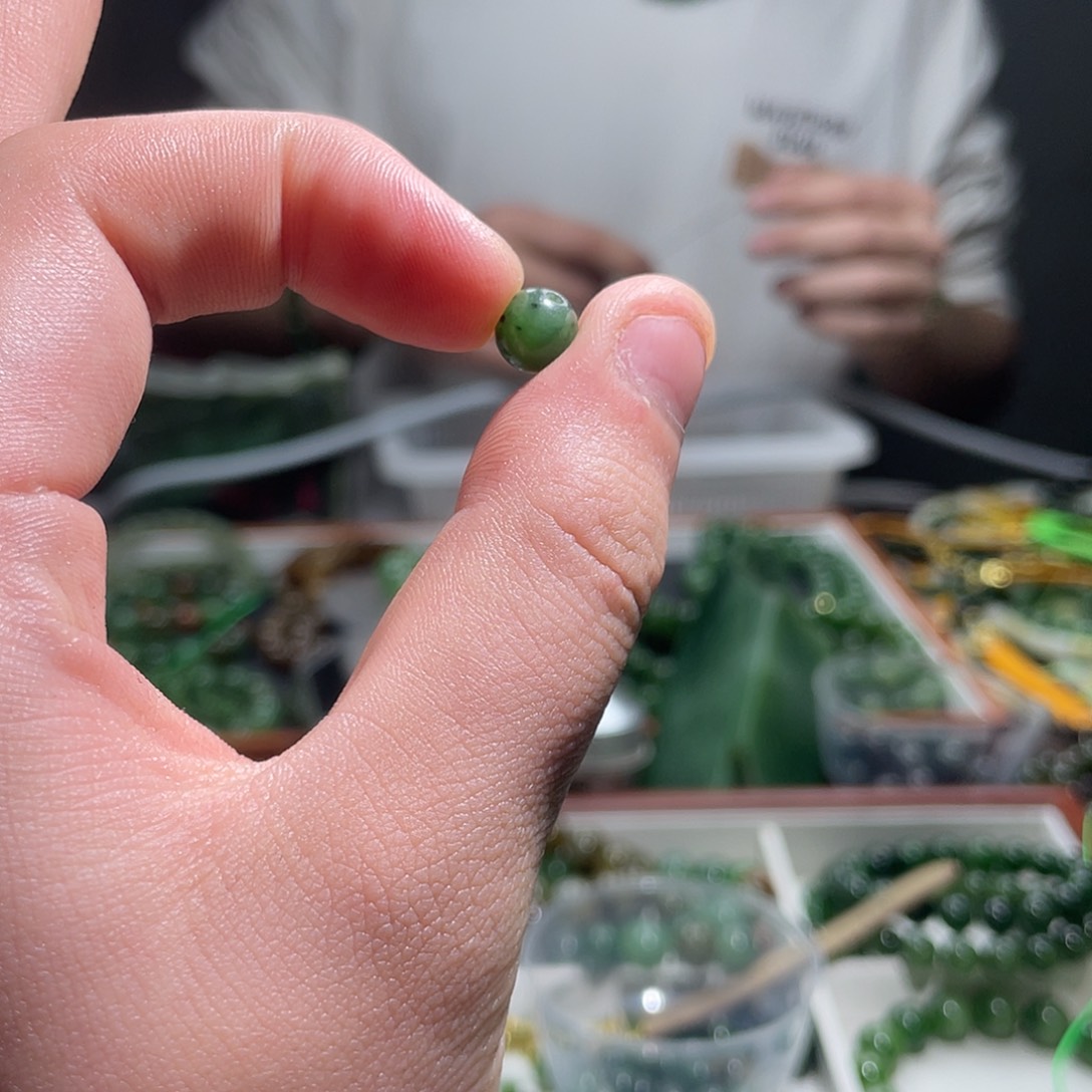 和田玉（碧玉）未镶嵌珠宝半成品