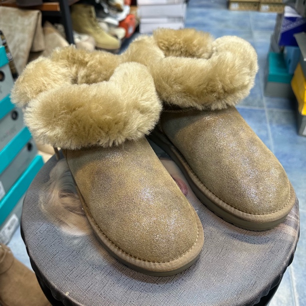 福利微瑕雪地靴百搭款个性百搭款冬季加厚保暖时尚