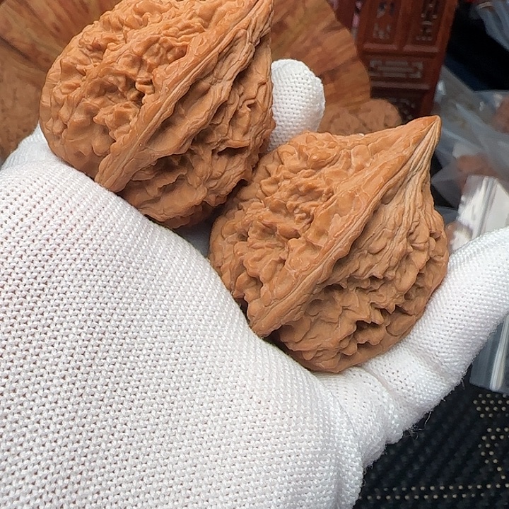 文玩核桃吊坠全品无药大沽石44尺