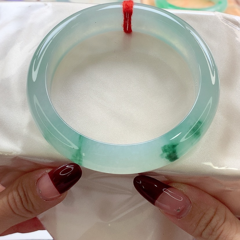 【闪购商品】翡翠手镯未镶嵌59.5 大气冰绿花 灵