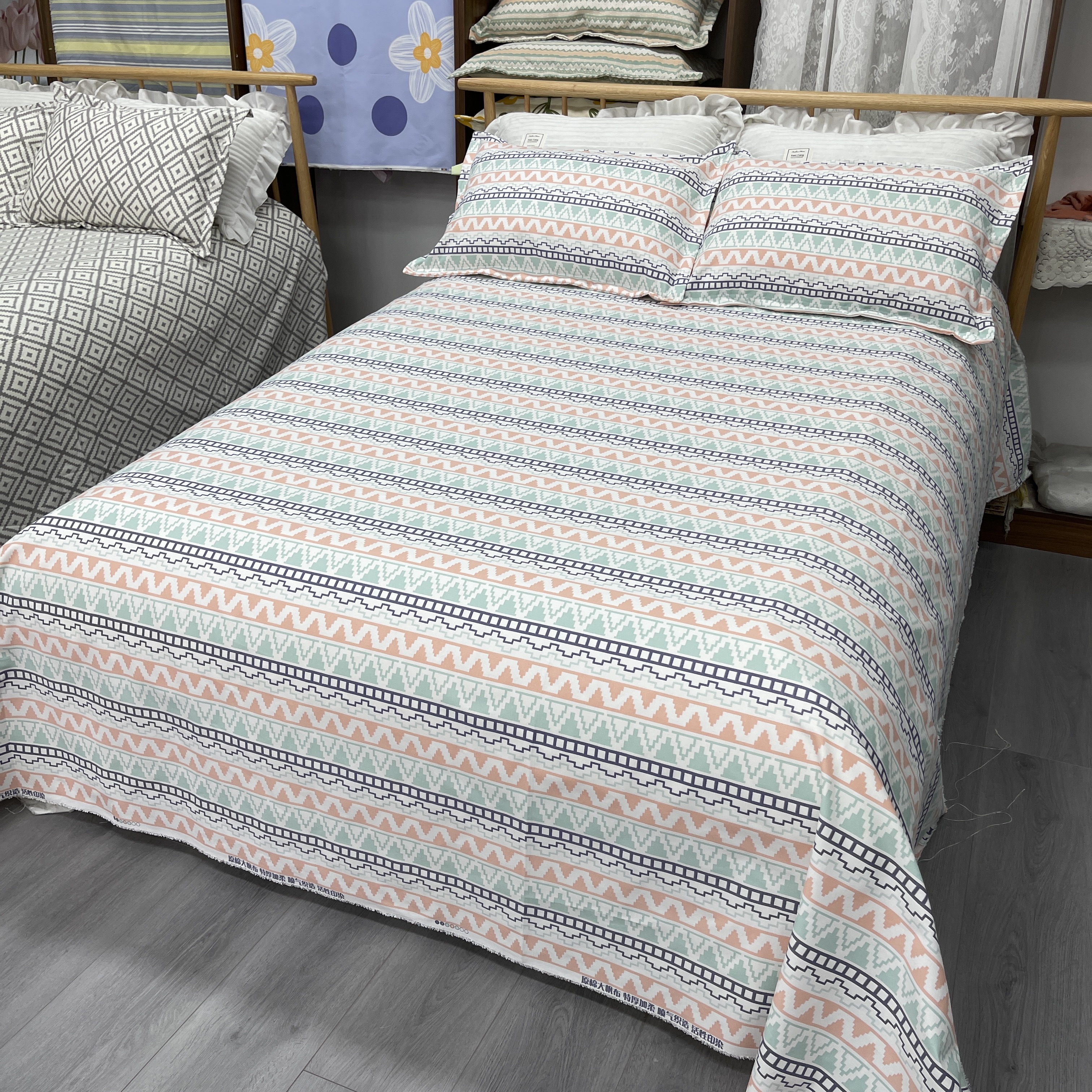 加厚粗布床单三件套  原棉大帆布2.45×2.3米 防滑透气【金字塔】