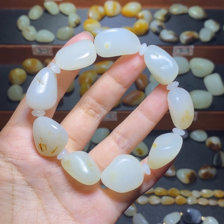 手链未镶嵌和田玉