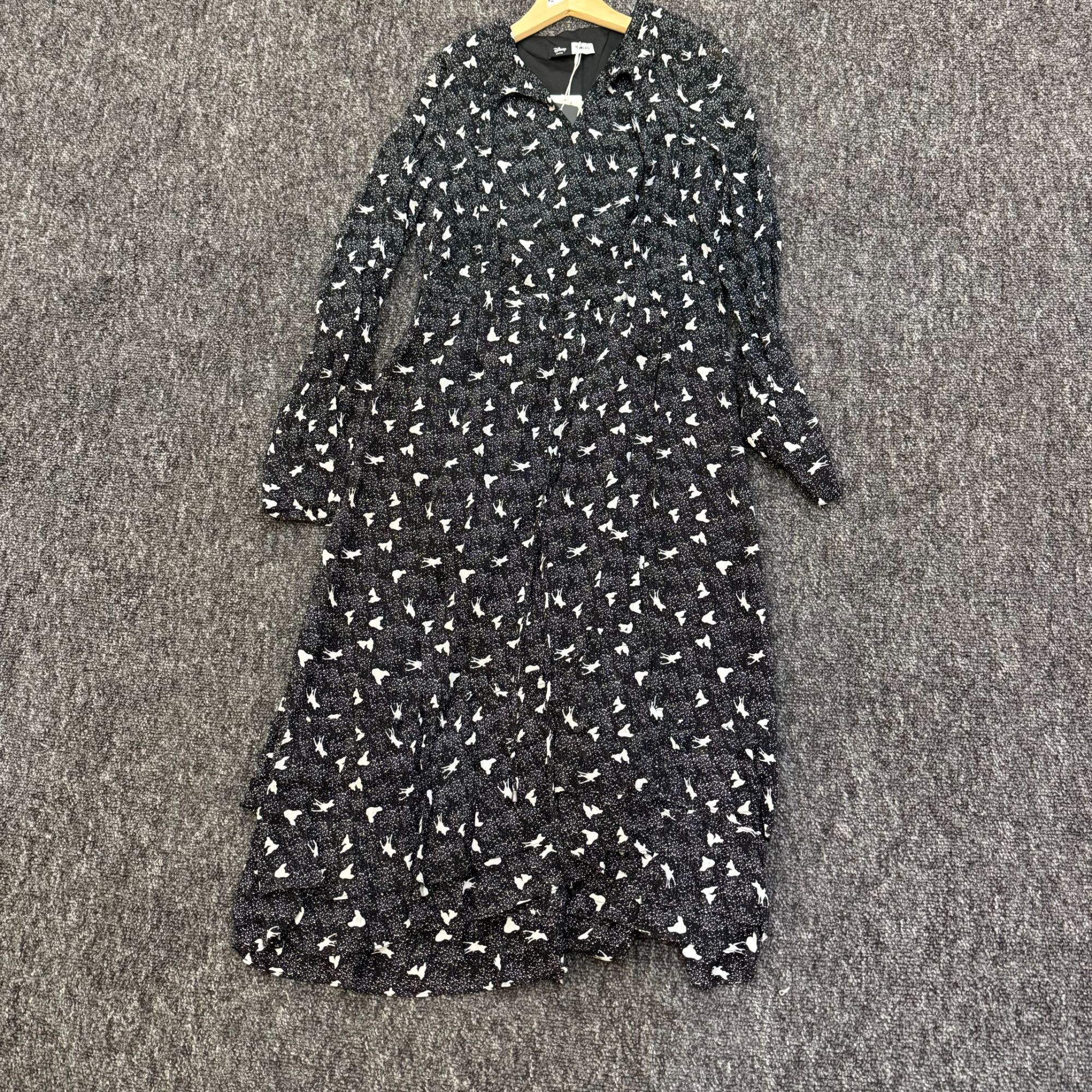 Y061【简一一专属】长袖连衣裙V领小清新优雅气质