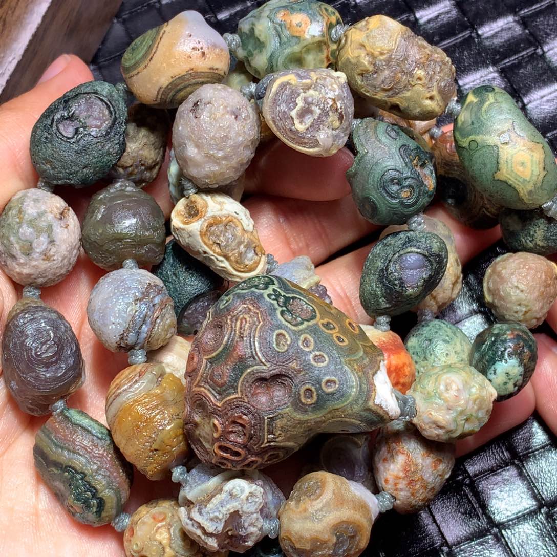 未镶嵌玛瑙/玉髓珠宝半成品