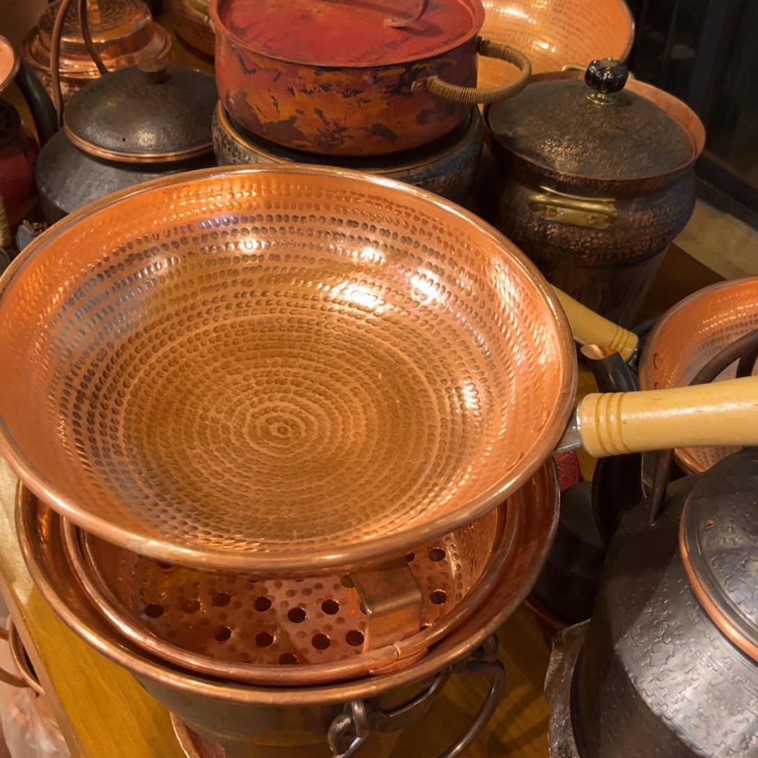 30侧把炒菜锅手工锻打工艺