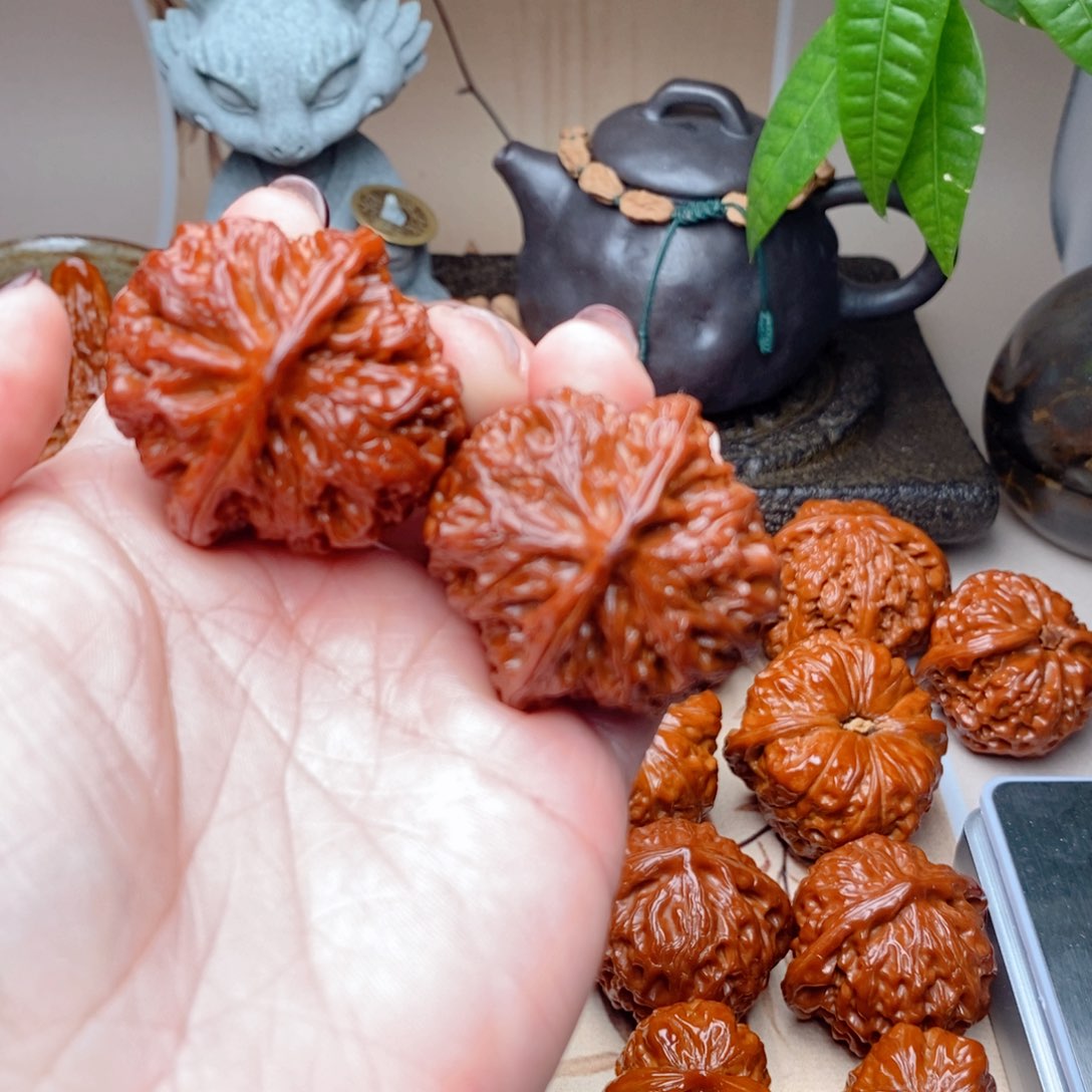 吊坠文玩核桃苹果园