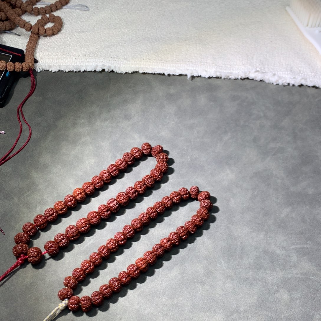 金刚菩提吊坠凹底梅花手持毕业级手持