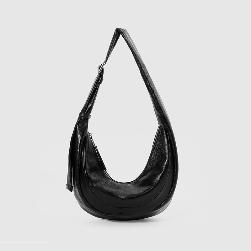 时尚饺子包拉链斜挎简约风腋下包女士