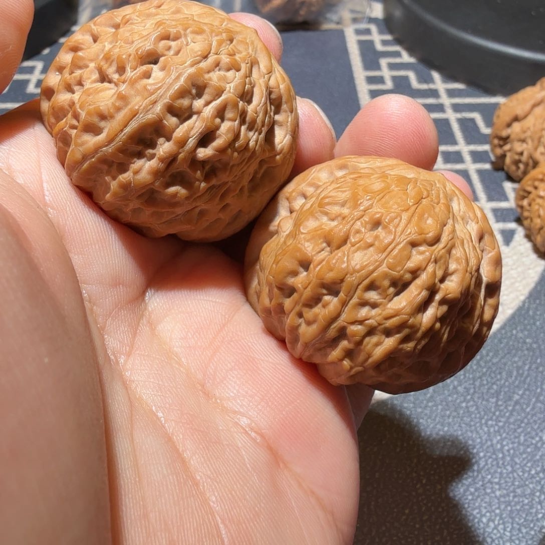 文玩核桃把件铁锤