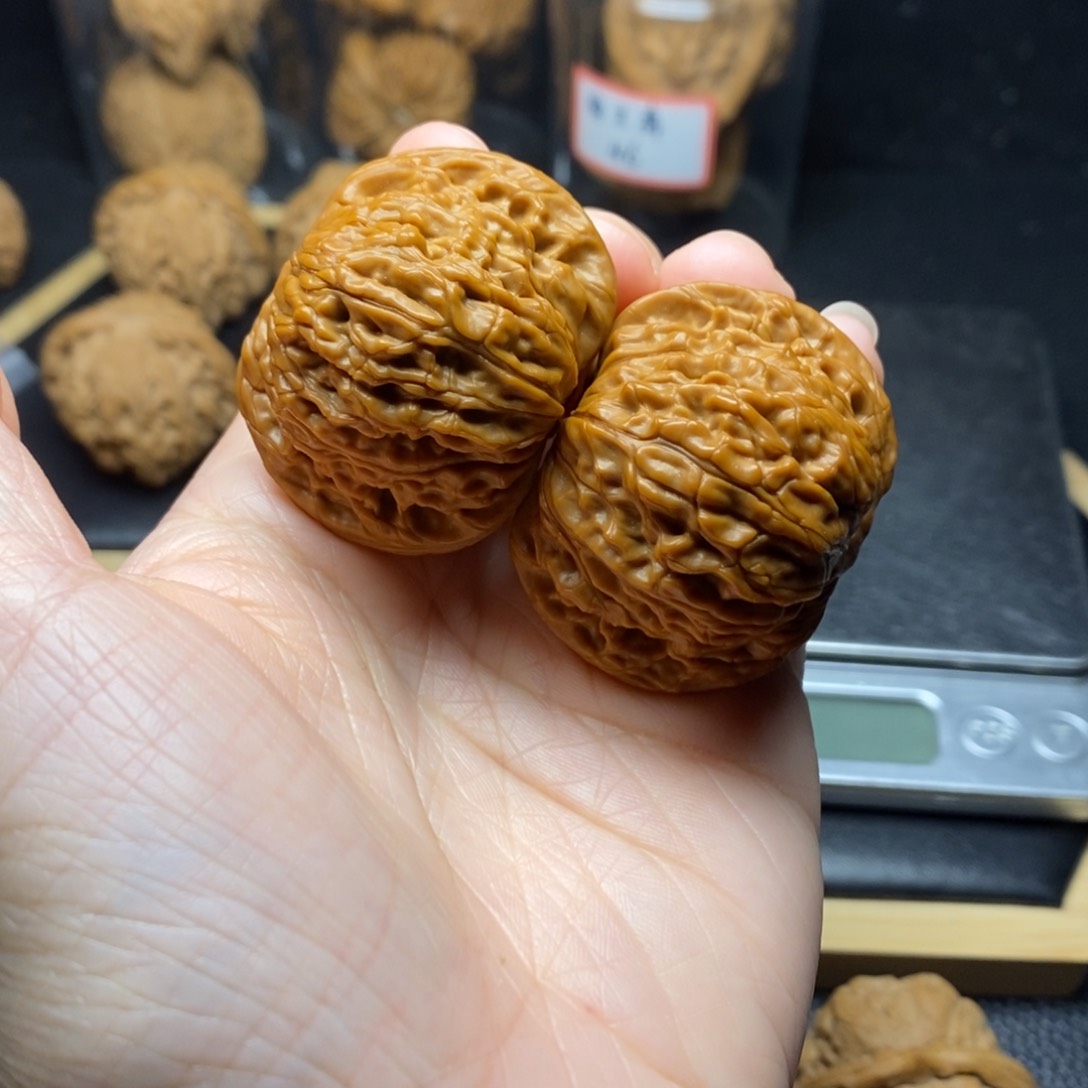 文玩核桃把件忠**秋正磨全品