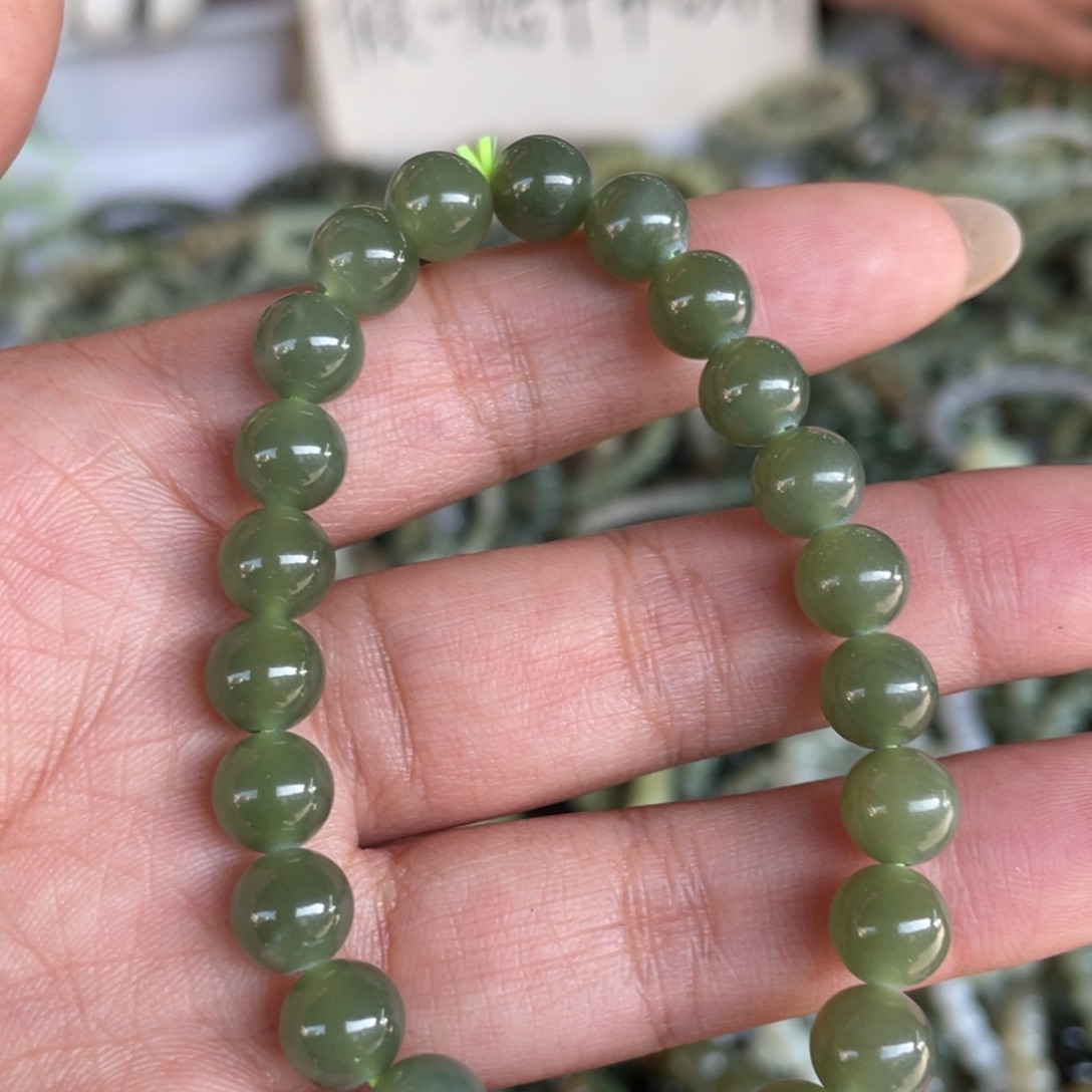 和田玉未镶嵌手串