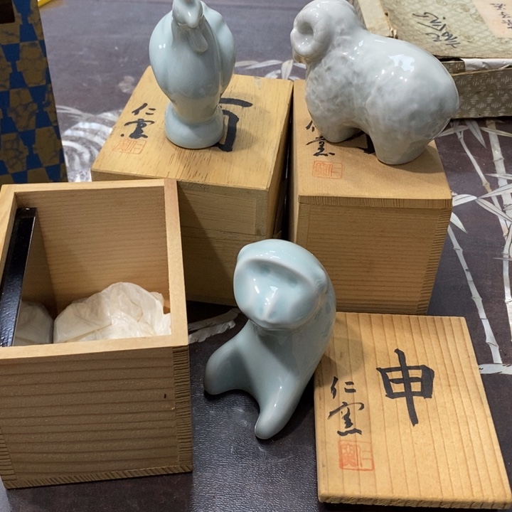 摆件哈哈哈哈哈哈哈哈哈哈